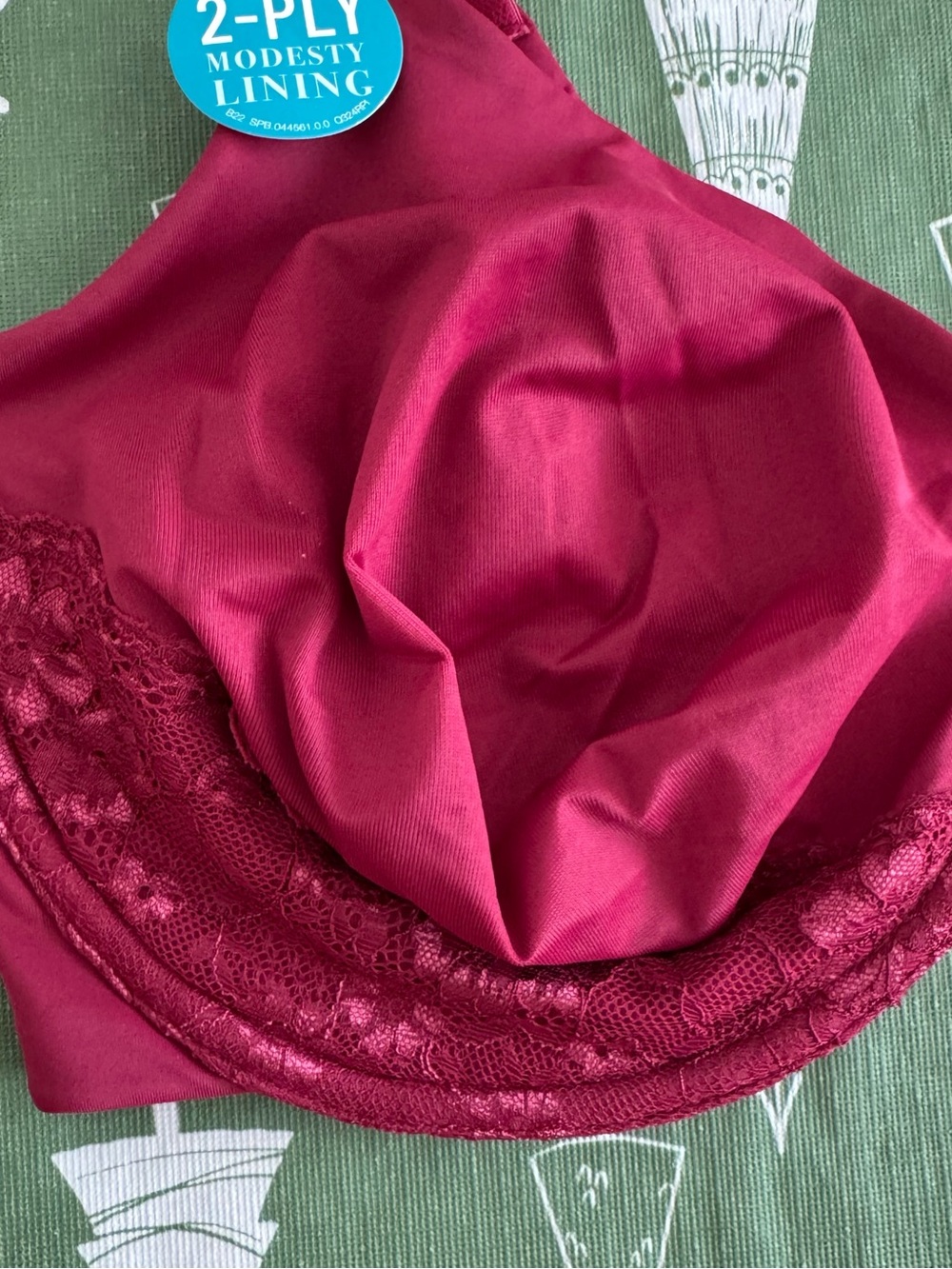 Lot of 2 Vanity Fair Radiant Full Coverage Underwire Bras 40DDD Magenta Red - Picture 7 of 16